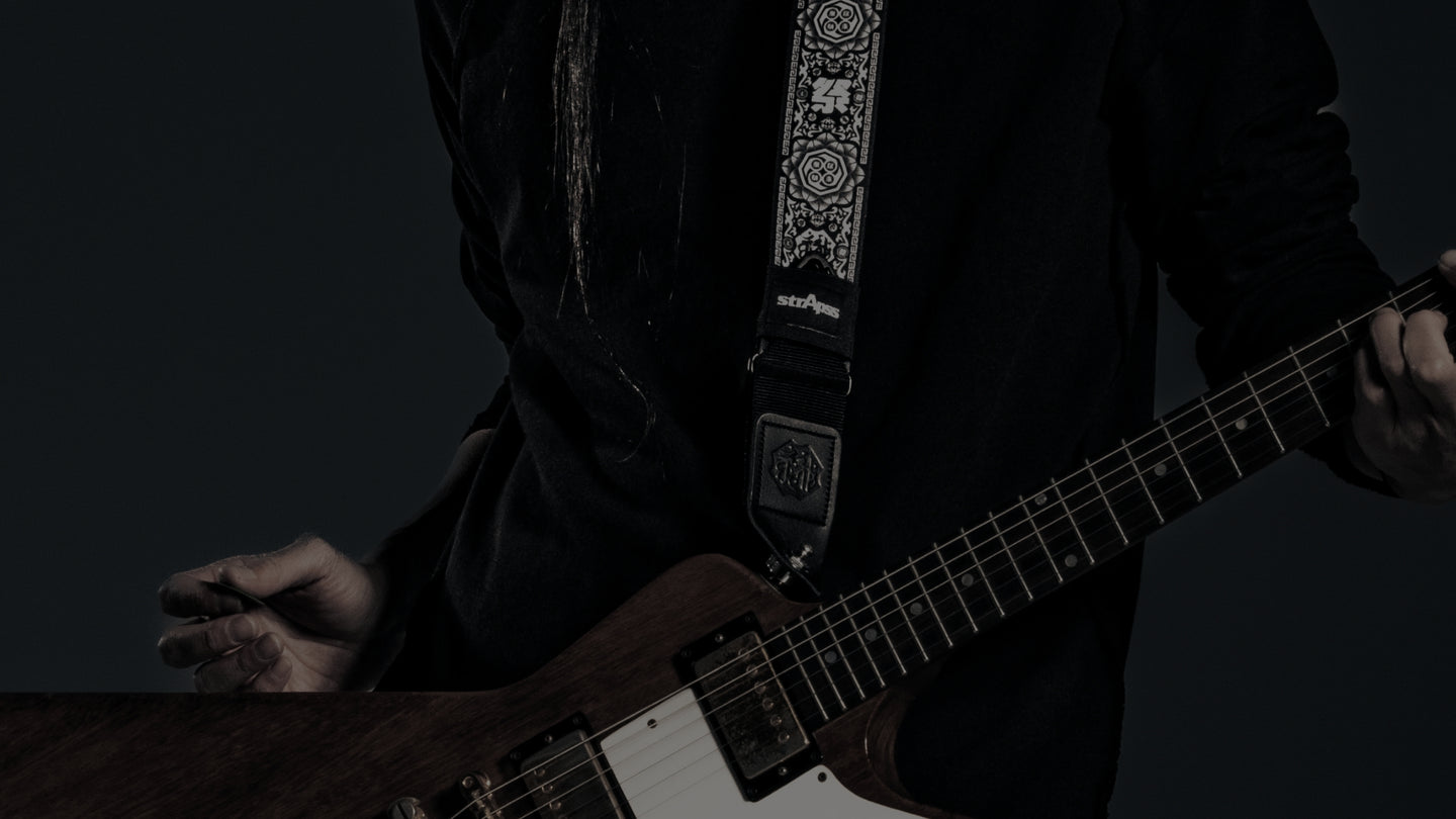 strApss OFFICIAL STORE STORY